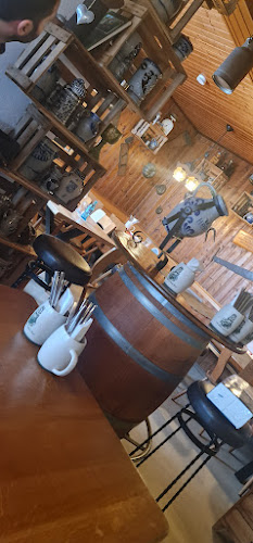 Opinii despre Wingerts Stubb în Flörsheim am Main - Gastronomie und Hotellerie