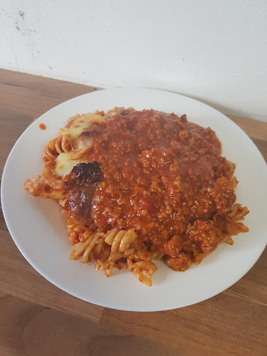 Opinii despre Imbiss Hexenküche în Halle (Saale) - Gastronomie und Hotellerie