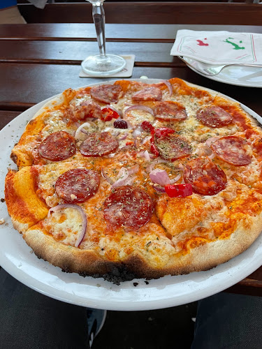 Opinii despre Markt 8 Cuccina Italiana în Hilden - Gastronomie und Hotellerie