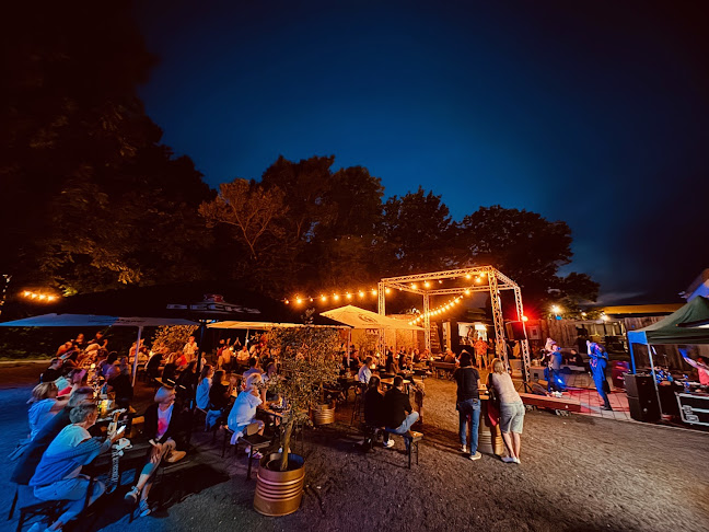 Comentarii opinii despre Sax Tonfabrik Biergarten