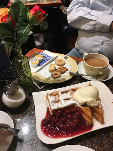 Cafe Riese Köln - Gastronomie und Hotellerie