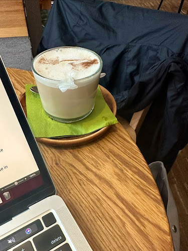 Comentarii opinii despre Café Fama