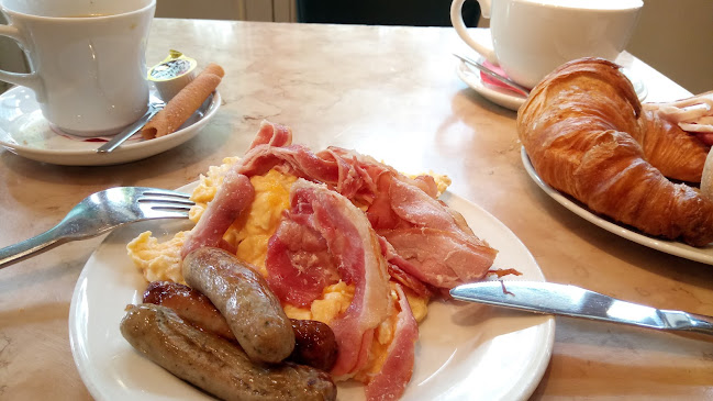 Opinii despre Cafe Extrablatt Oberhausen în Oberhausen - Gastronomie und Hotellerie