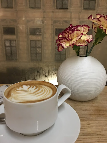 Comentarii opinii despre Ex Stereo Café now Cafe@Belstaff