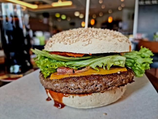 Opinii despre Burger Bank în Kiel - Gastronomie und Hotellerie