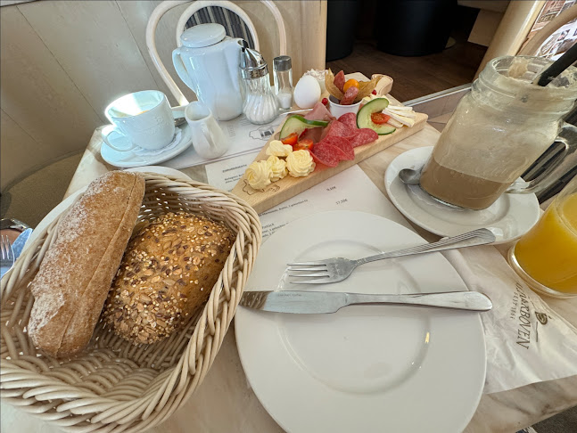 Comentarii opinii despre Konditorei & Café Müller