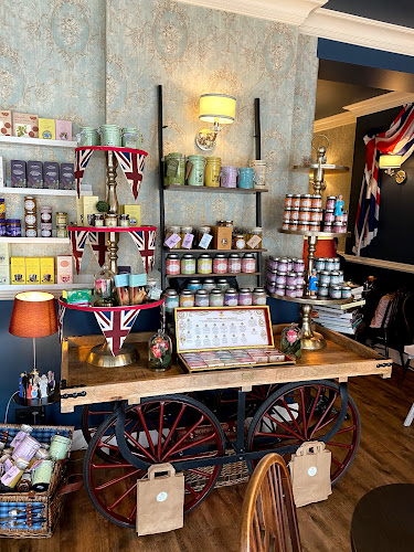 Eaton Place Café und Tearoom - Gastronomie und Hotellerie