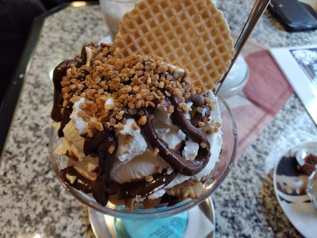 Pieschel's Eiscafé - Gastronomie und Hotellerie