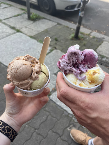 Eispatisserie Hokey Pokey Mitte