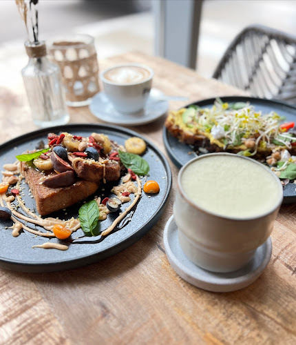 Alua Vegan Catering & Café