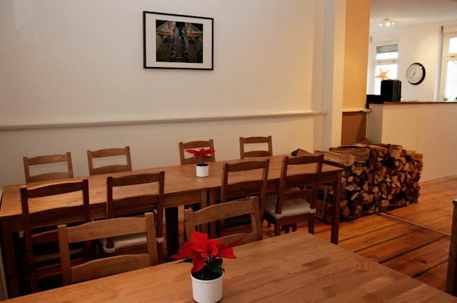 Opinii despre Pizza Dorado în Berlin - Gastronomie und Hotellerie