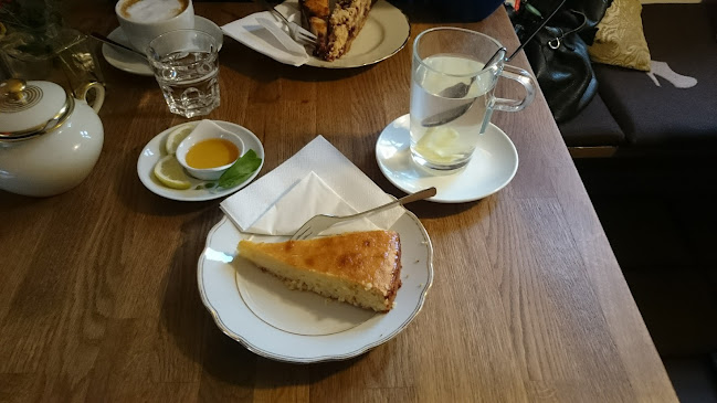 Comentarii opinii despre Mokkasin Cafe Schuhe & Schönes