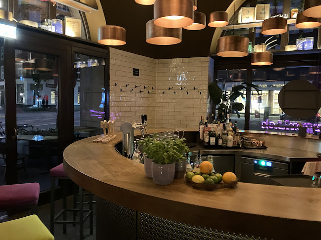 Comentarii opinii despre Burgerlich