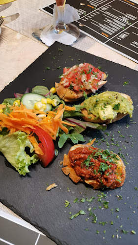 Comentarii opinii despre Restaurant Tennis Treff der SVHR