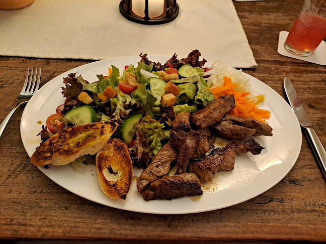 Wirtshaus im Schloß - Gastronomie und Hotellerie