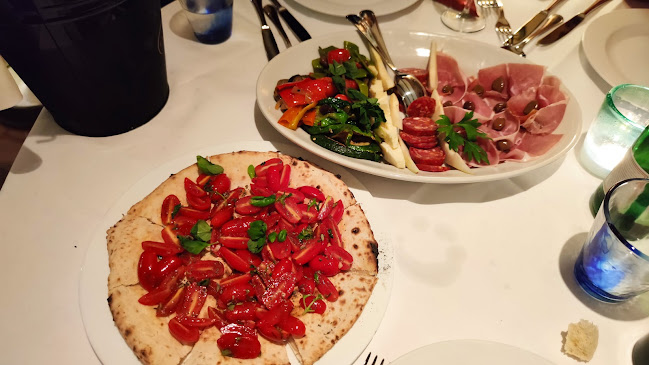 Opinii despre Via Campana Italienisches Restaurant în Gehrden - Gastronomie und Hotellerie