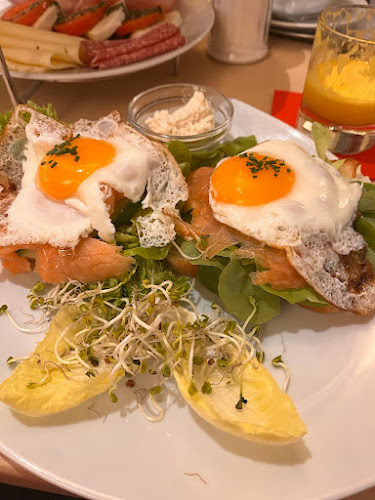 Opinii despre Brasserie Dostojewskij în Erding - Gastronomie und Hotellerie