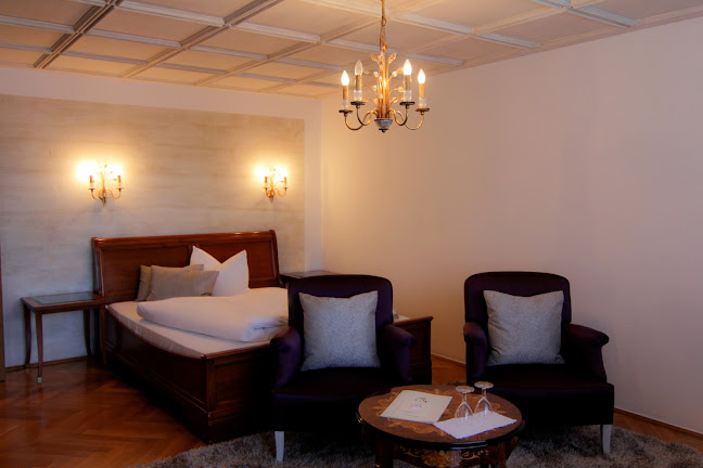 Hotel Burgwirt GmbH - Gastronomie und Hotellerie