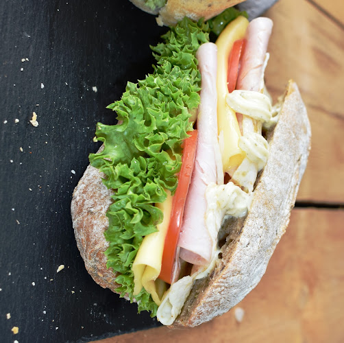 Opinii despre Snackerei Paaß Bäckerei în Solingen - Gastronomie und Hotellerie