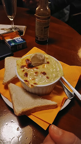 Opinii despre Rockcafé Ringkeller în Zwickau - Gastronomie und Hotellerie