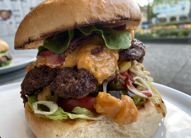 Burger Bee | Ottobrunn | Lieferservice | Essen bestellen