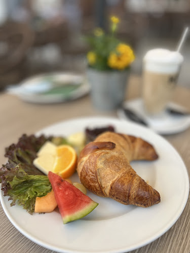 Comentarii opinii despre Piccanti, Cafe, Pizzeria, Bar Restaurant