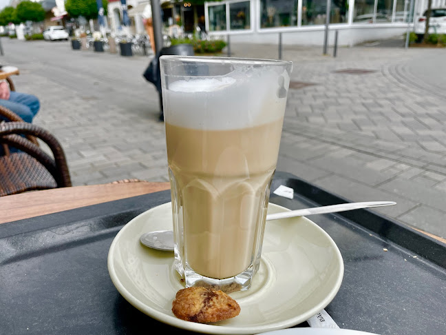 Comentarii opinii despre Bäckerei Steinbrink GmbH Fil. Bäckerei Karthaus