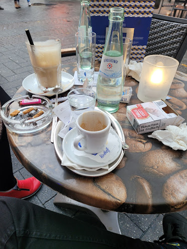 Opinii despre Cafe Riese Köln în Köln - Gastronomie und Hotellerie