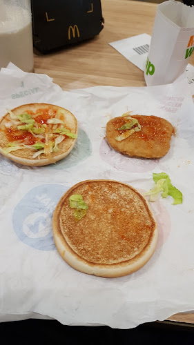 Opinii despre McCafé în Magdeburg - Gastronomie und Hotellerie