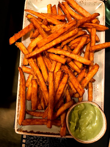 Comentarii opinii despre PETER PANE Burgergrill & Bar