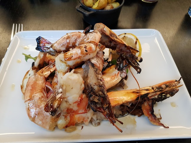 [m]eatery restaurant & botanist bar Hamburg - Hamburg