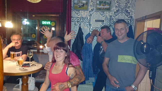 Comentarii opinii despre Kneipe No 4