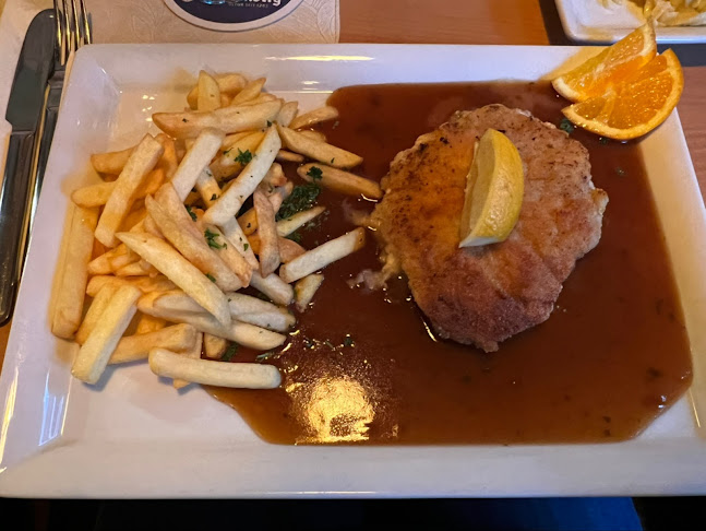 Opinii despre Café -Restaurant Siesta în Villingen-Schwenningen - Gastronomie und Hotellerie