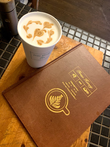 Comentarii opinii despre Frau Honig