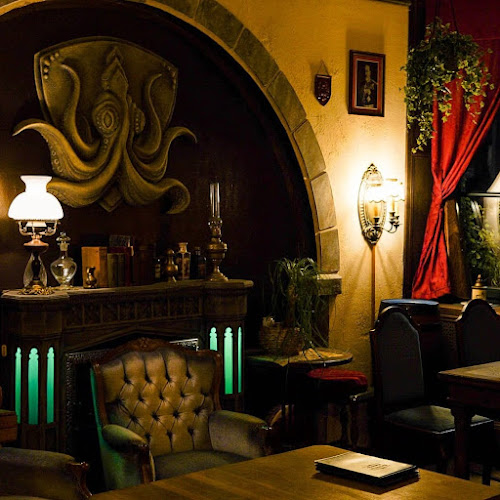 Grotesque Absinth-Bar Aachen