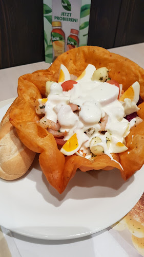 Roland-Center Bremen, Alter Dorfweg 30-50, 28259 Bremen