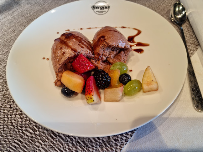 Opinii despre Restaurant Das Bergius în Augsburg - Gastronomie und Hotellerie