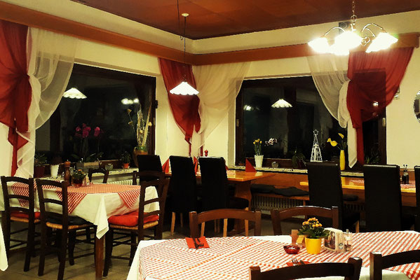 Opinii despre Osteria am Huberberg în Kolbermoor - Gastronomie und Hotellerie