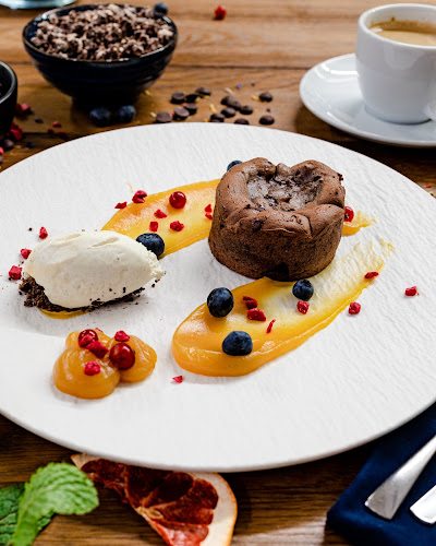 Ratskeller12 - Restaurant - Gastronomie und Hotellerie