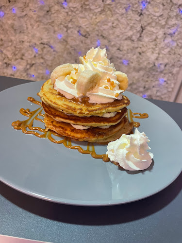 Cinderella‘s Café Bubbletea & Bubblewaffle