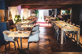 High Thai, Authentic Thai Cuisine