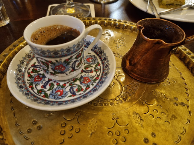 Pestalozzistraße 84, 10627 Berlin