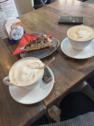 Ponte Central-Cafe - Gastronomie und Hotellerie