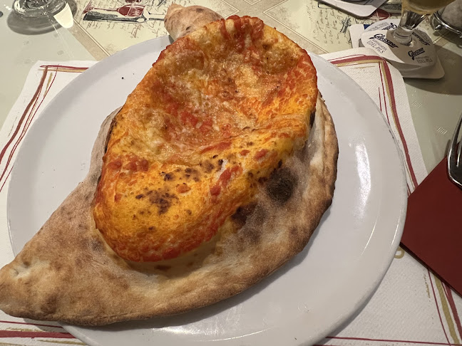 Opinii despre La Commedia Pizzeria Restaurant în Nürnberg - Gastronomie und Hotellerie