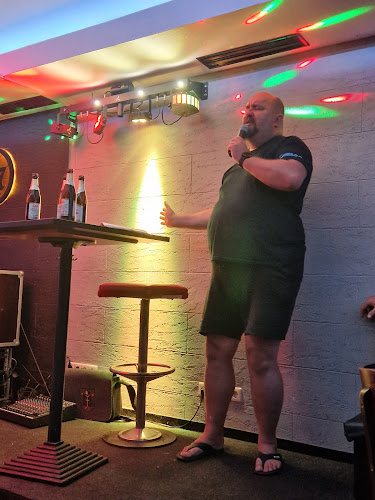 Opinii despre Café Topas în Stuttgart - Gastronomie und Hotellerie