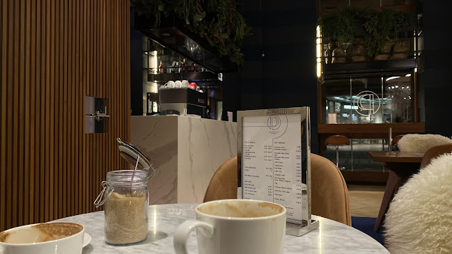 Comentarii opinii despre Peoples Place