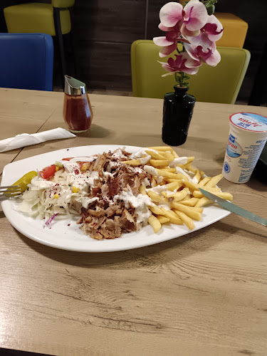 Opinii despre Pizza und Kebap Haus Sulgen în Schramberg - Gastronomie und Hotellerie