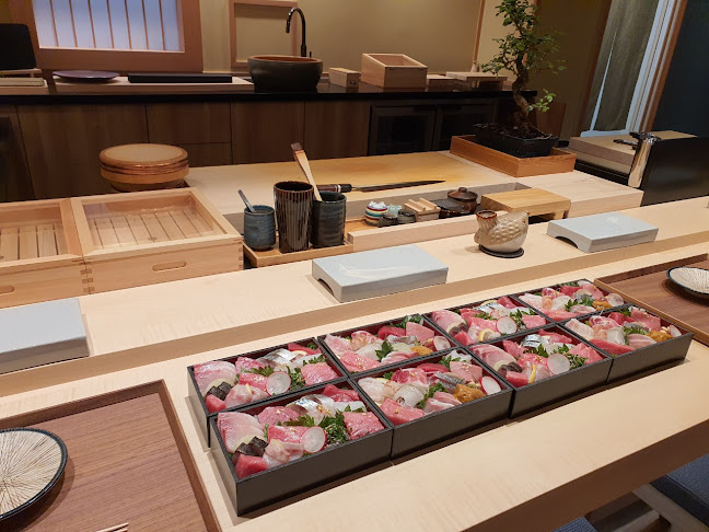 Opinii despre Oyster Lodge în Bad Vilbel - Gastronomie und Hotellerie