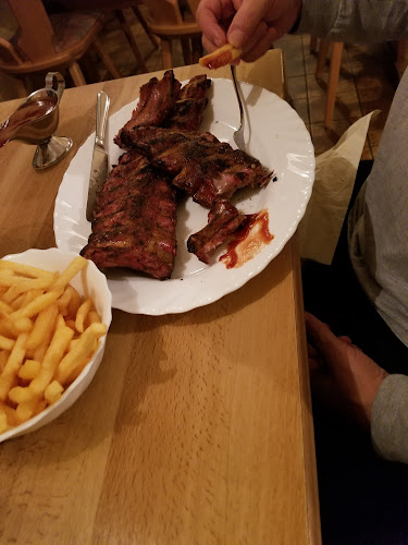 Comentarii opinii despre Zum Stadtkrug: Steakhaus, Barbeque & Grill Restaurant mit Hotel