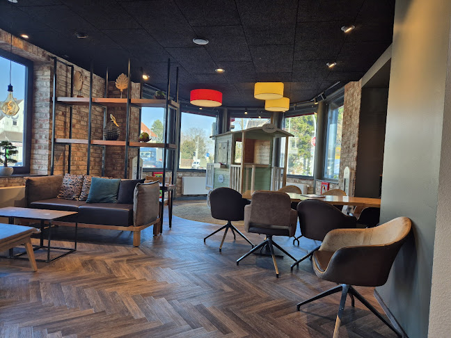 Bäckerei Schmidt mit Drive-In - Gastronomie und Hotellerie